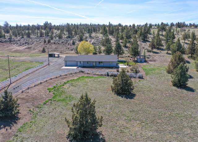 Property at 5380 SE Pueblo Rd, Prineville, OR 97754, 3 beds, 2 baths