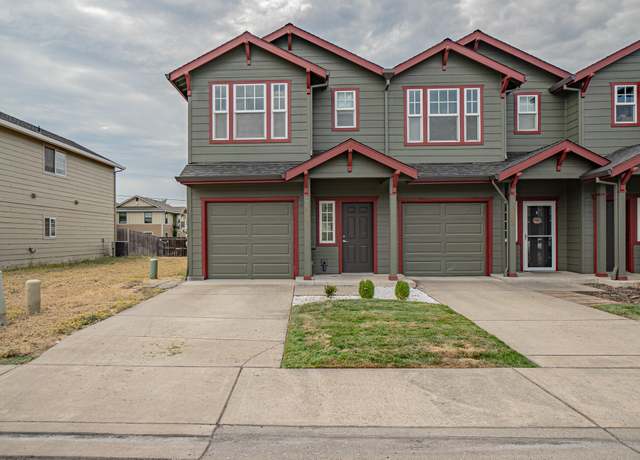 Property at 7837 Phaedra Ln, White City, OR 97503, 3 beds, 2.5 baths