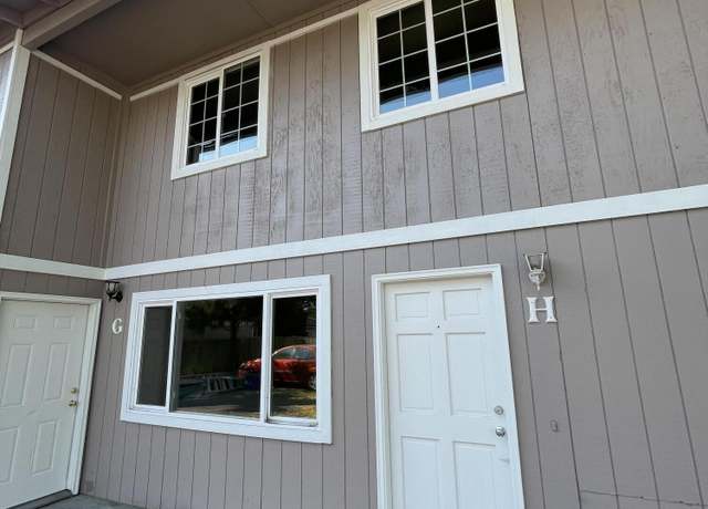 Property at 1215 W Main St Unit H, Medford, OR 97501, 2 beds, 1.5 baths