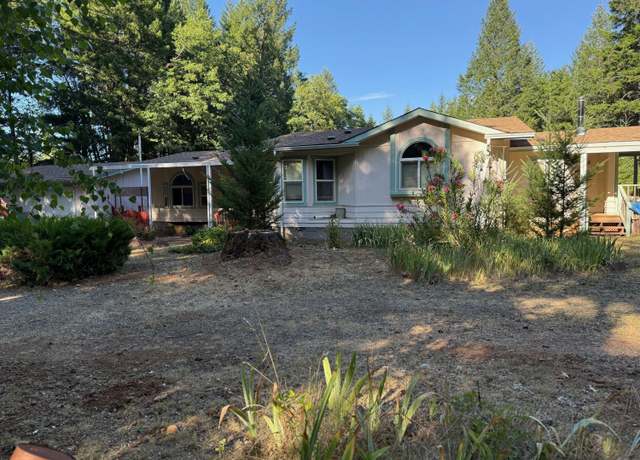 Property at 209 Simmons Cut Dr, Cave Junction, OR 97523, 2 beds, 2 baths