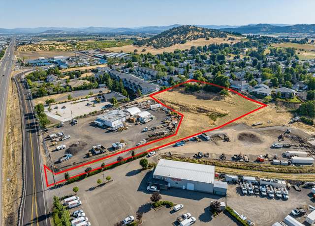 Property at 1528 Skyhawk, Medford, OR 97504