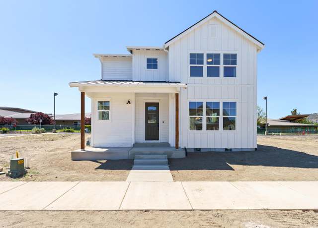 Property at 21173 NE Beall Dr Lot 13, Bend, OR 97701, 4 beds, 2.5 baths