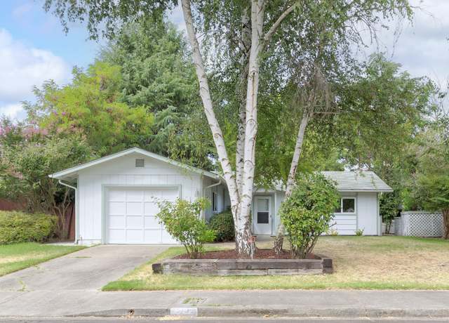 Property at 1202 SW Viola Dr, Grants Pass, OR 97526, 3 beds, 1 bath