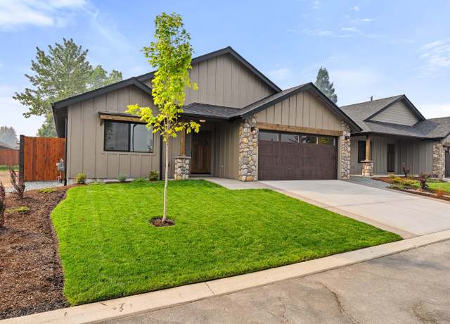 Property at 1025 River Mist Ln, Grants Pass, OR 97527, 3 beds, 2 baths