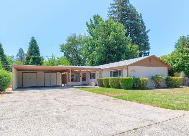 Property at 905 SW K St, Grants Pass, OR 97526, 4 beds, 2 baths