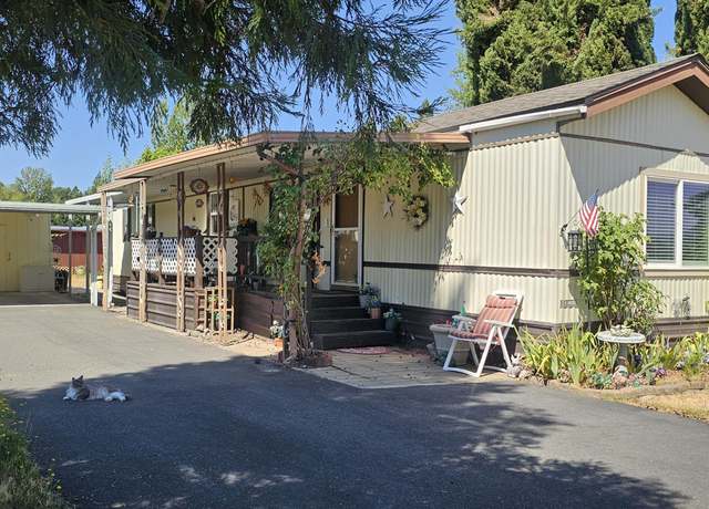 Property at 1950 Demaray Dr #5, Grants Pass, OR 97527, 2 beds, 2 baths