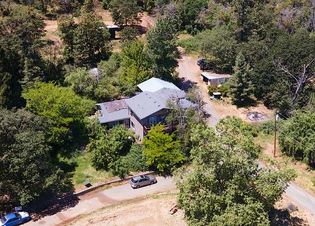 Property at 251 W Savage Creek Rd, Grants Pass, OR 97527, 3 beds, 2 baths
