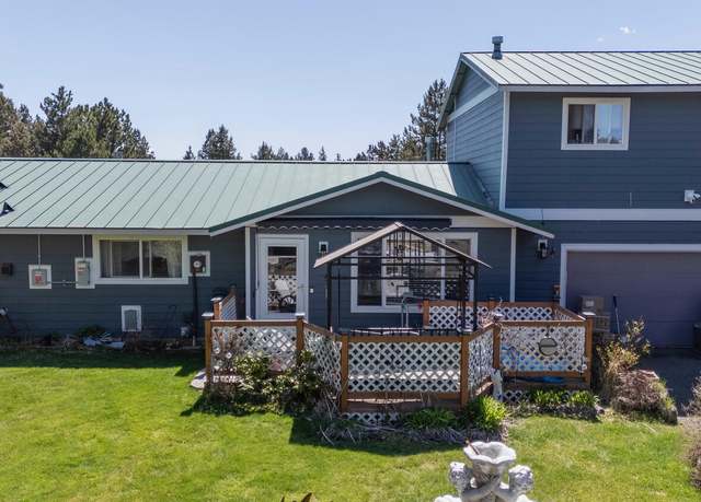 Property at 20873 SE Greenmont Dr, Bend, OR 97702, 5 beds, 2.5 baths