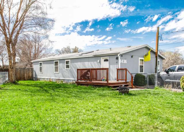 Property at 4436 Austin St, Klamath Falls, OR 97603, 3 beds, 2 baths