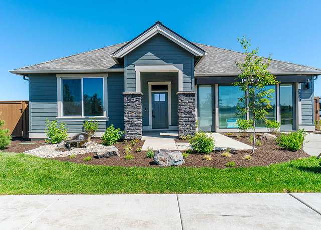 Property at 4707 SW Coyote Ave, Redmond, OR 97756, 4 beds, 2.5 baths