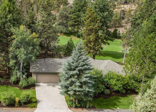 Property at 3175 NW Clubhouse Dr, Bend, OR 97703, 3 beds, 2 baths