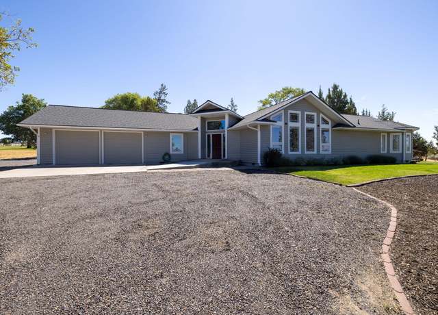 Property at 705 NE Chapel St, Madras, OR 97741, 4 beds, 3 baths