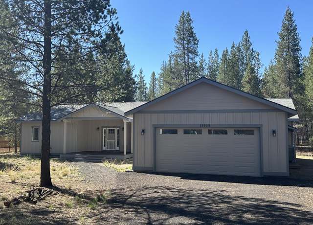 Property at 15989 Bull Bat Ln, La Pine, OR 97739, 3 beds, 2 baths