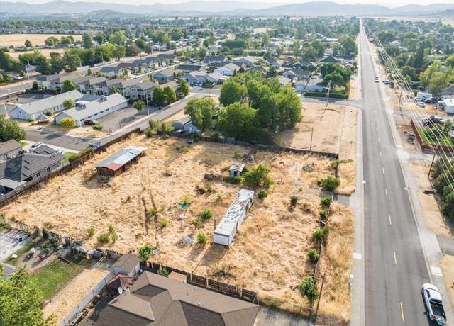 Property at 3131 Avenue A, White City, OR 97503