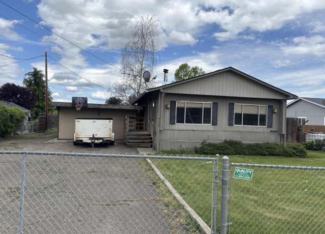 Property at 56 Vashti Way, Medford, OR 97501, 3 beds, 1 bath