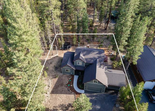 Property at 53591 Brookie Way, La Pine, OR 97739, 3 beds, 2.5 baths