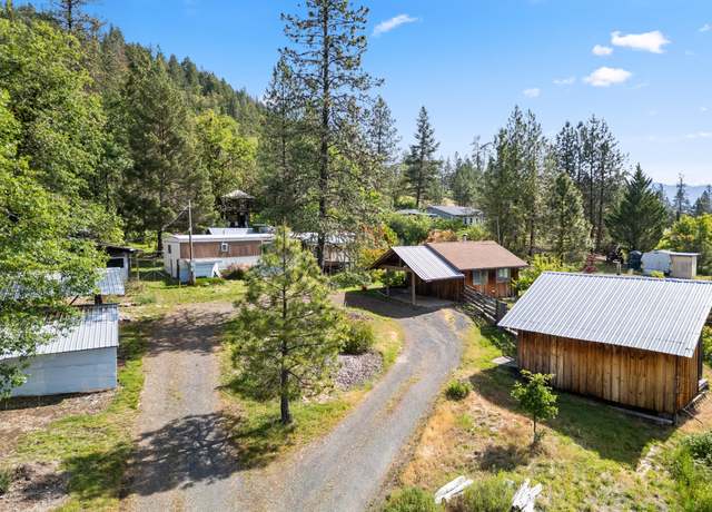 Property at 2912 Caves Hwy, Cave Junction, OR 97523, 2 beds, 1 bath