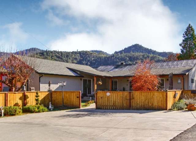 Property at 2951 Rogue River Hwy, Gold Hill, OR 97525, 3 beds, 3 baths