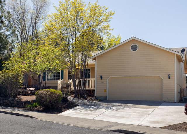 Property at 2883 NE Baroness Pl, Bend, OR 97701, 3 beds, 2 baths