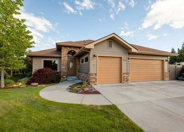 Property at 820 Quail Park Cir, Klamath Falls, OR 97601, 5 beds, 2.5 baths