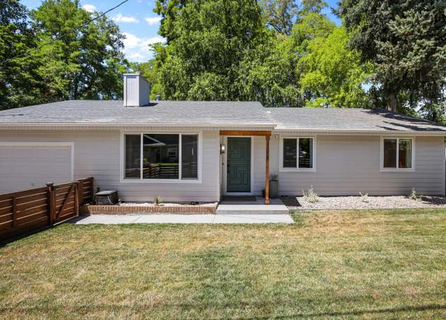 Property at 1058 SE Clarey Ave, Grants Pass, OR 97526, 3 beds, 2 baths