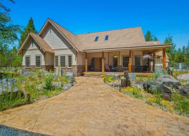 Property at 17170 Shawnee Cir, Bend, OR 97707, 3 beds, 2.5 baths
