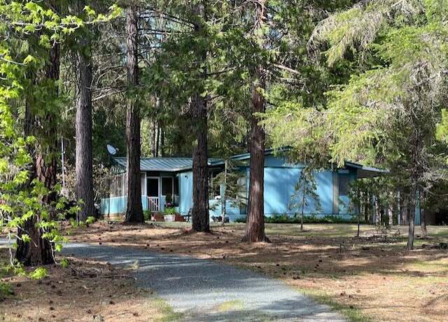 Property at 3610 Pleasant Creek Rd, Rogue River, OR 97537, 3 beds, 2 baths
