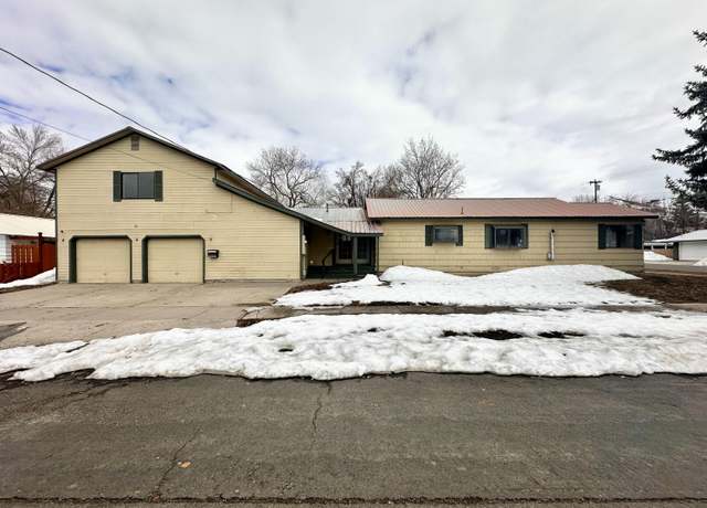 Property at 844 S 4th St, Lakeview, OR 97630, 4 beds, 2.5 baths