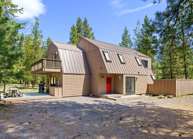 Property at 18066 E Butte Ln, Sunriver, OR 97707, 5 beds, 3.5 baths