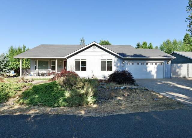 Property at 585 Alpine St, Shady Cove, OR 97539, 3 beds, 2 baths