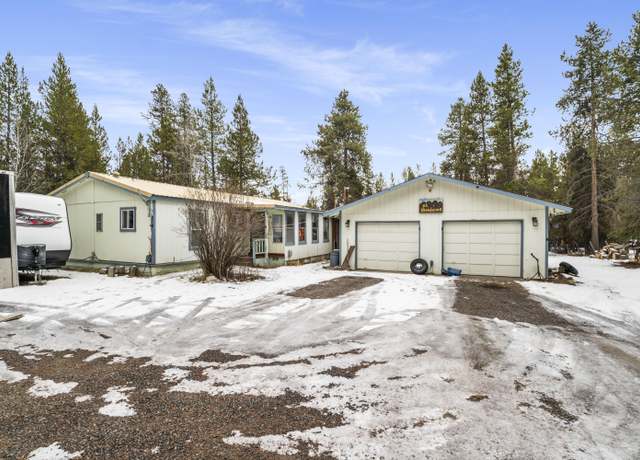 Property at 15593 Liberty Rd, La Pine, OR 97739, 3 beds, 2 baths