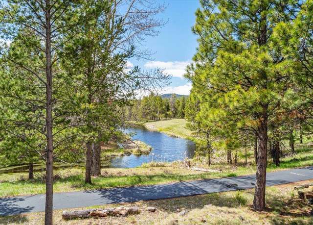 Property at 17745 Quelah Ln #11, Sunriver, OR 97707, 4 beds, 4.5 baths