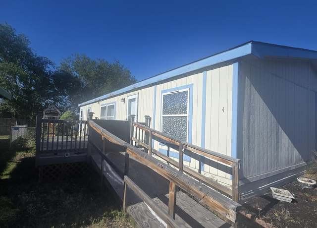 Property at 1340 Madison St Unit 4, Klamath Falls, OR 97603, 3 beds, 2 baths