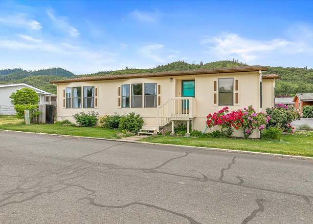 Property at 8401 Old Stage Rd Unit 11, Central Point, OR 97502, 2 beds, 2 baths