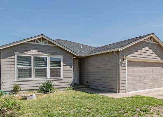 Property at 209 Reanna Way, Medford, OR 97501, 3 beds, 2 baths