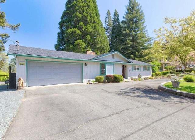 Property at 1993 Southgate Way, Grants Pass, OR 97527, 3 beds, 2 baths