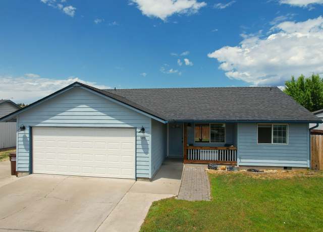 Property at 999 NE Snowberry St, Prineville, OR 97754, 3 beds, 2 baths