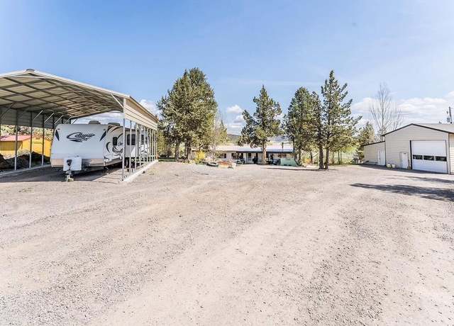 Property at 8314 NW Newell Ln, Prineville, OR 97754, 3 beds, 2 baths