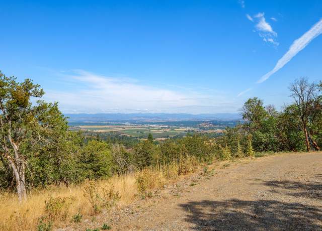Property at 1048 Coleman Hills Dr #1, Medford, OR 97501