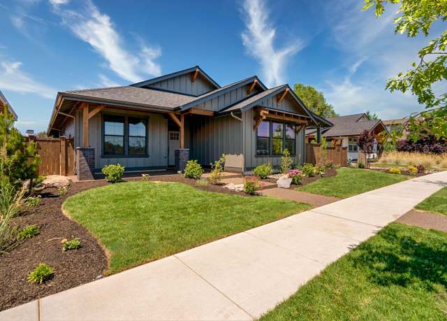 Property at 771 NW Northwest 13th St, Redmond, OR 97756, 4 beds, 2 baths