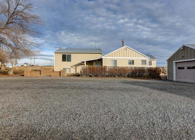 Property at 5133 SW Elbe Dr, Madras, OR 97741, 3 beds, 2 baths