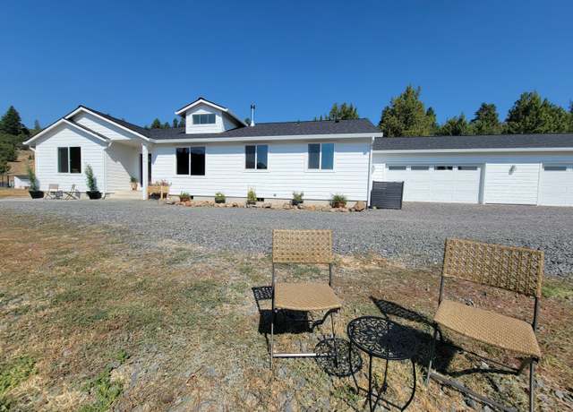 Property at 3430 North Ridge Dr, Klamath Falls, OR 97601, 4 beds, 2 baths