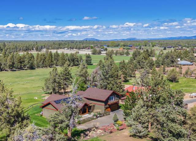 Property at 69175 Holmes Rd, Sisters, OR 97759, 3 beds, 2.5 baths