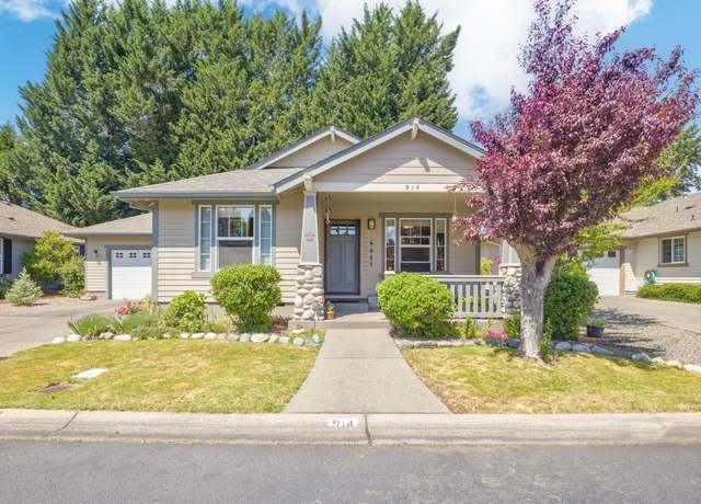 Property at 914 Schaefers Ln, Grants Pass, OR 97526, 3 beds, 2 baths