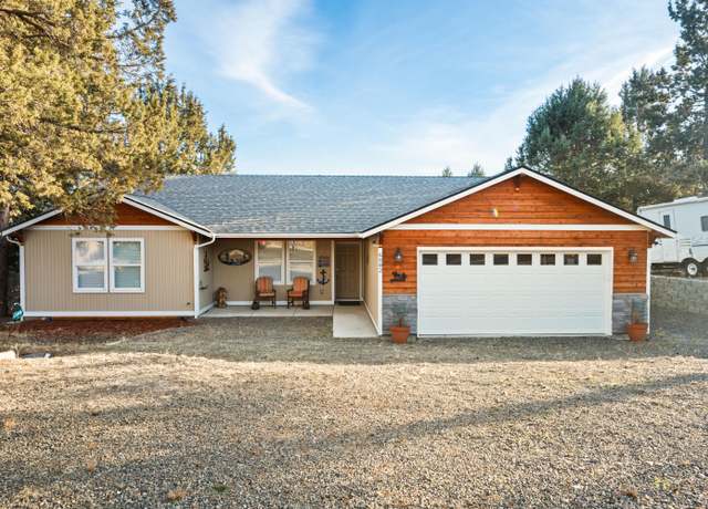 Property at 6082 NW Combs St, Prineville, OR 97754, 3 beds, 2 baths