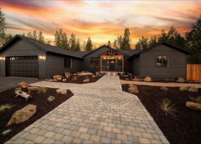 Property at 15955 Mountain View Ln, La Pine, OR 97739, 3 beds, 2 baths
