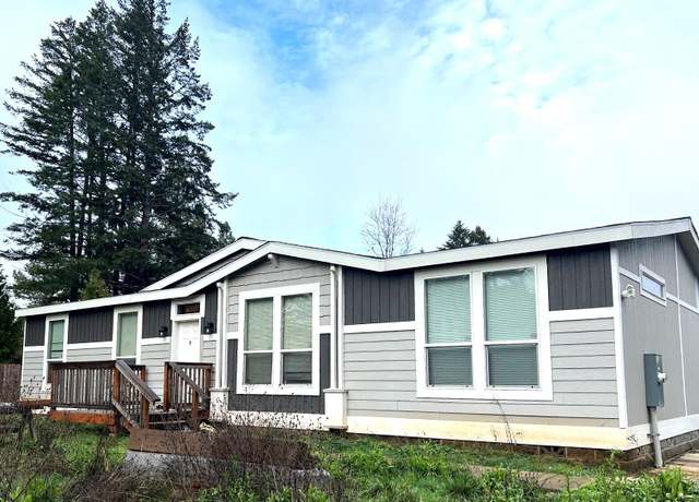 Property at 535 W River St, Cave Junction, OR 97523, 3 beds, 2 baths