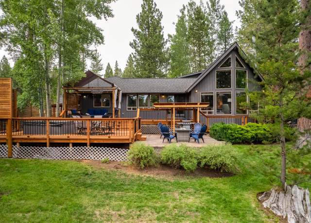 Property at 17183 Blue Heron Dr, Bend, OR 97707, 4 beds, 3 baths