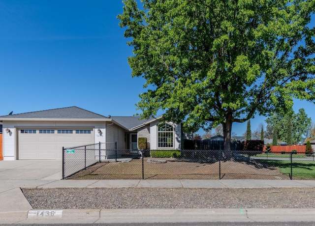 Property at 1436 Elaine Way, Medford, OR 97501, 3 beds, 2 baths