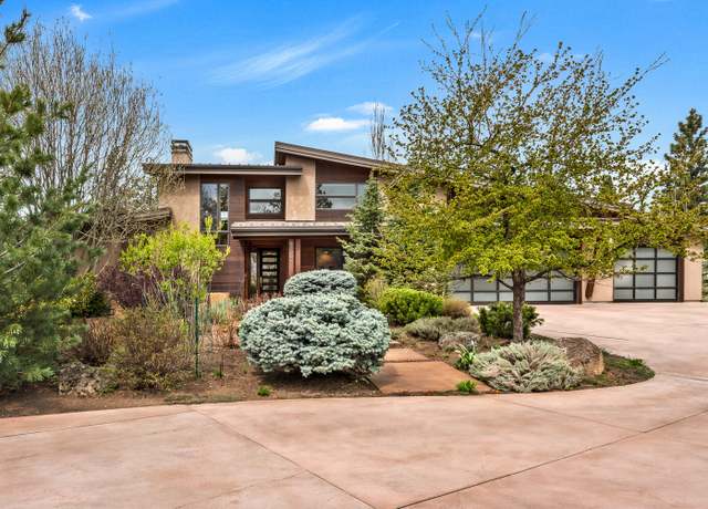 Property at 61069 Bachelor View Rd, Bend, OR 97702, 4 beds, 3 baths